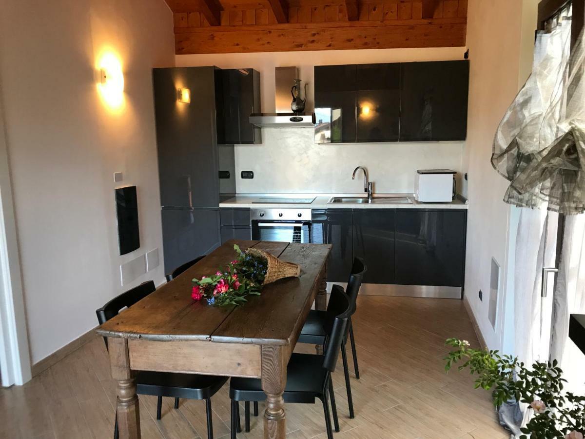 Il Gerlo Apartman Lezzeno Kültér fotó